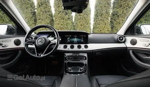 MERCEDES-BENZ Klasa E 