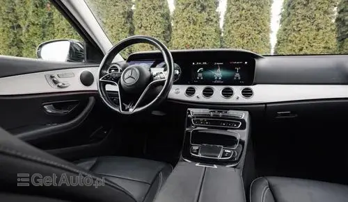 MERCEDES-BENZ Klasa E 