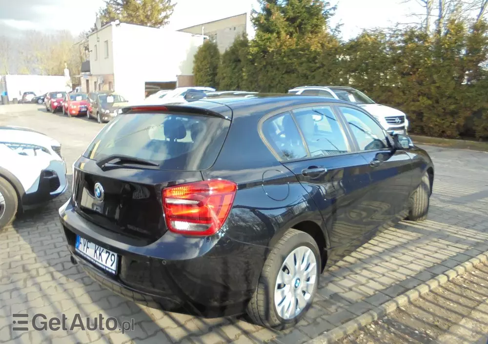 BMW Seria 1 116i Sport Line