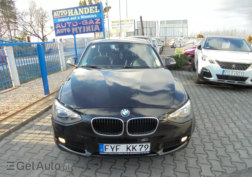 BMW Seria 1 116i Sport Line