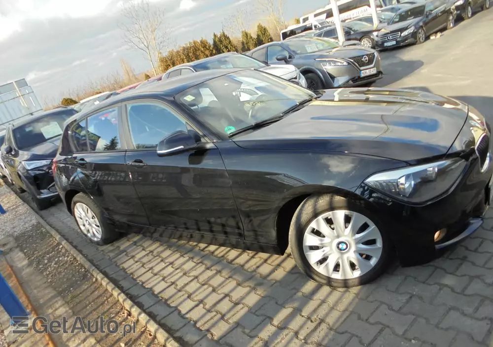 BMW Seria 1 116i Sport Line