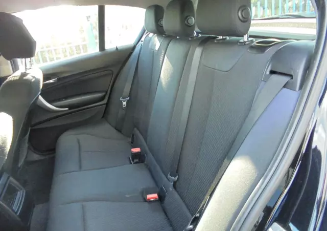 BMW Seria 1 116i Sport Line