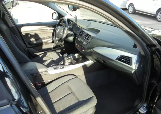 BMW Seria 1 116i Sport Line