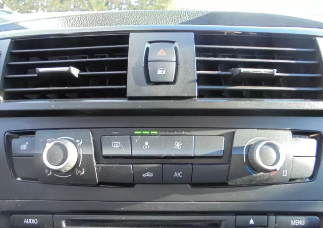 BMW Seria 1 116i Sport Line