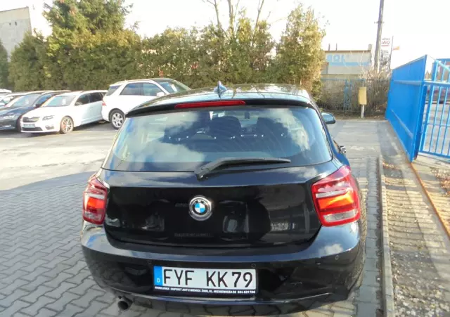 BMW Seria 1 116i Sport Line