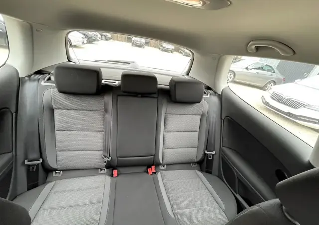 VOLKSWAGEN Golf 1.4 Style