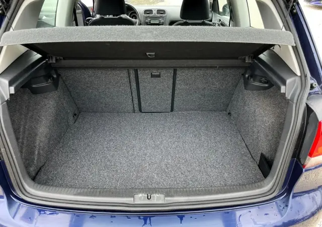 VOLKSWAGEN Golf 1.4 Style