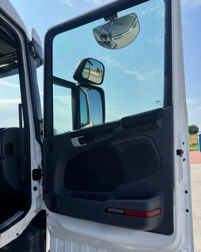 SCANIA Scania G 490 / CHŁODNIA + WINDA / 23 PALETY / EURO6 / OŚ SKRĘTNA / CARRIER 850 / ASO 