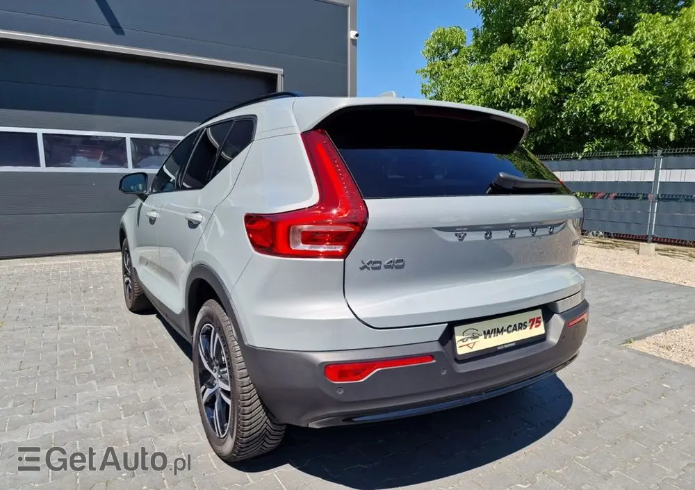 VOLVO XC 40 