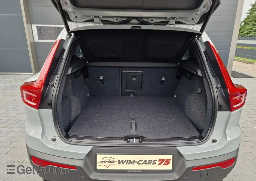 VOLVO XC 40 