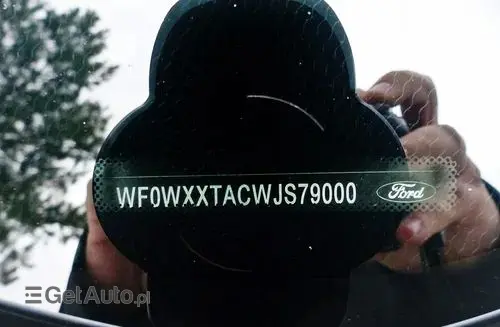 FORD Transit Courier 