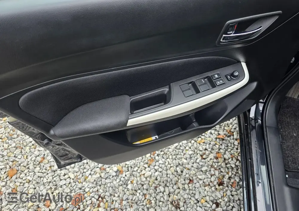 SUZUKI Swift 1.2 Dualjet Hybrid Allgrip Comfort