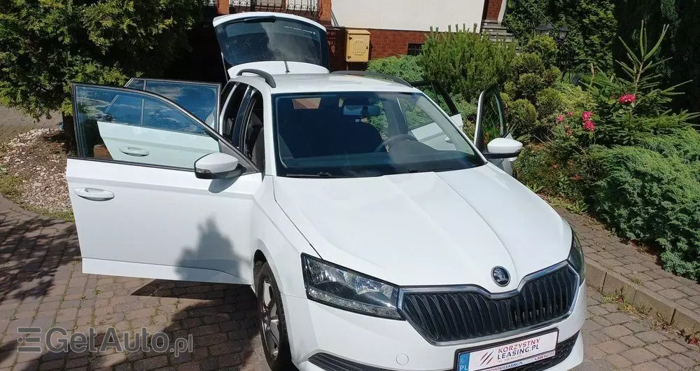 SKODA Fabia 