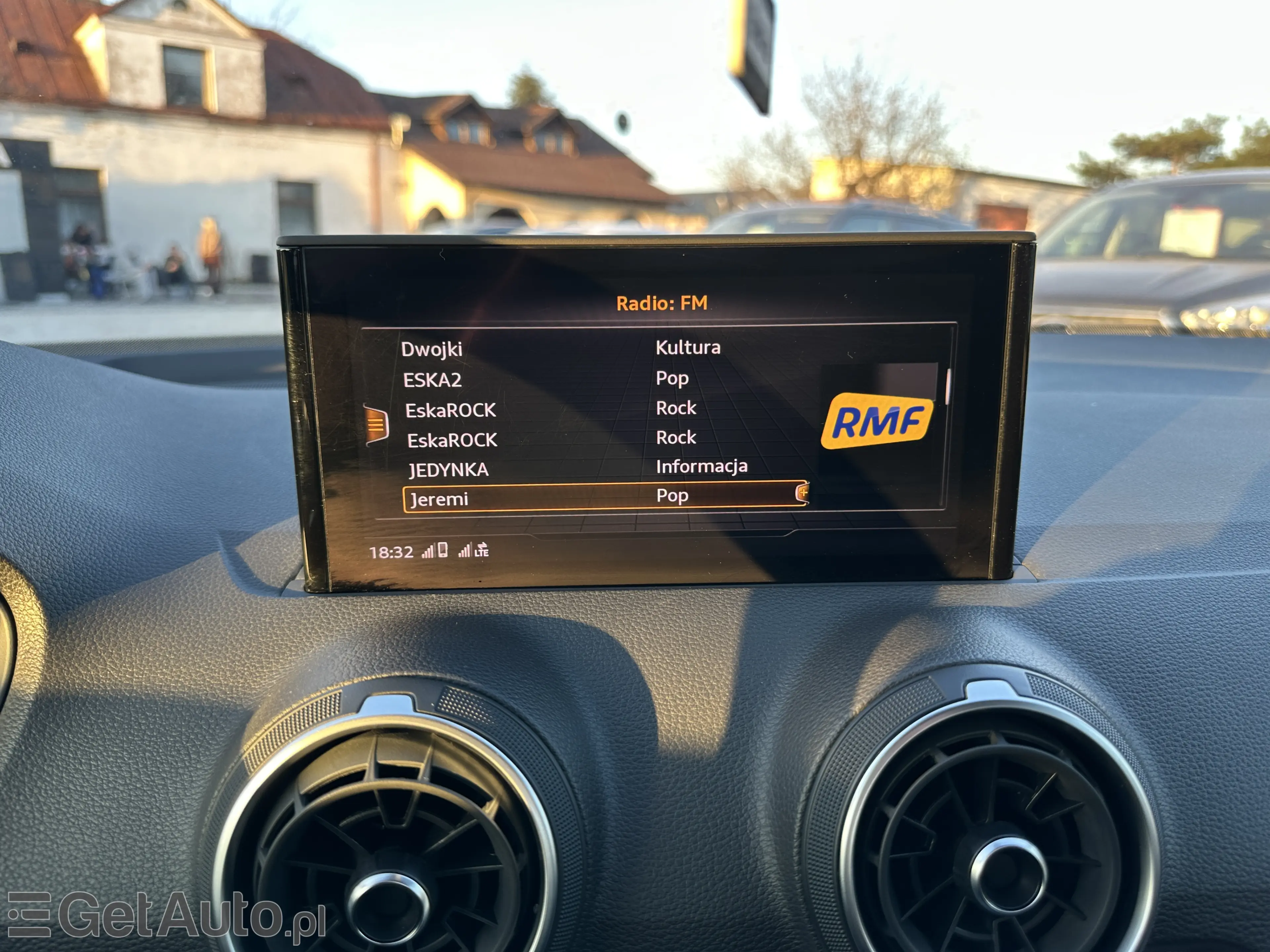 AUDI Q2 Advanced S tronic