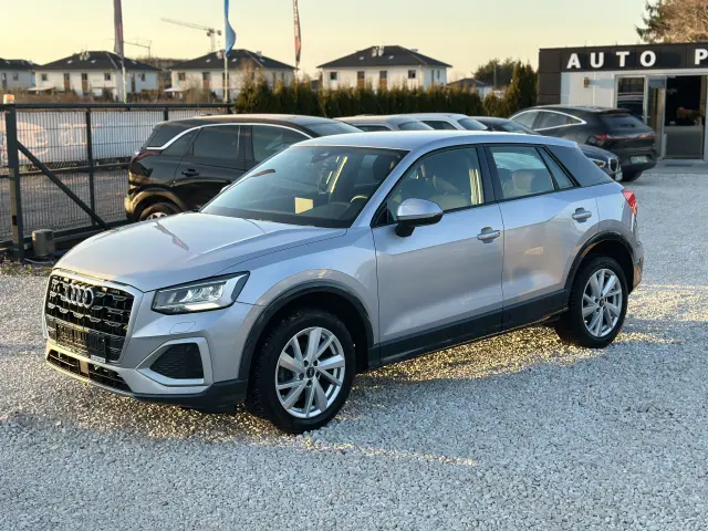 AUDI Q2 Advanced S tronic