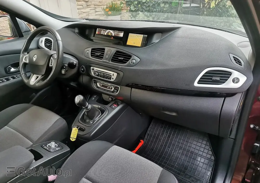 RENAULT Scenic 1.6 16V 110 Expression