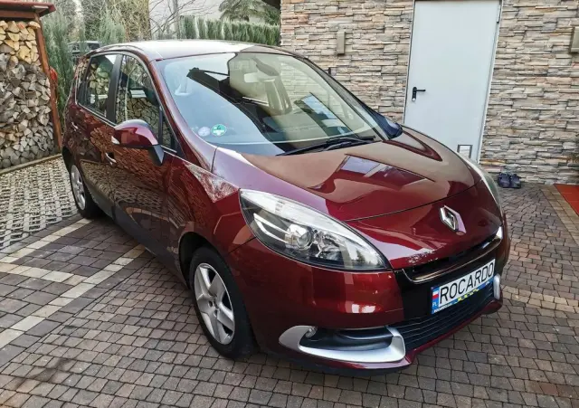 RENAULT Scenic 1.6 16V 110 Expression