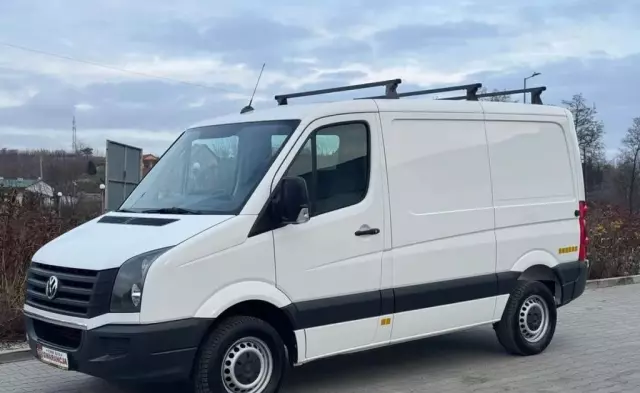 VOLKSWAGEN Crafter 