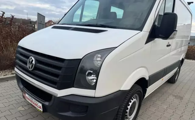 VOLKSWAGEN Crafter 