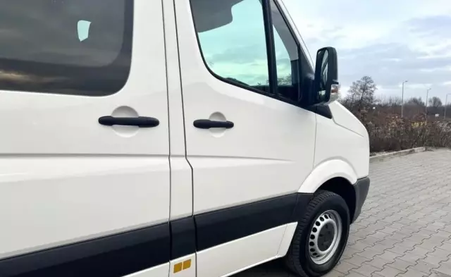 VOLKSWAGEN Crafter 