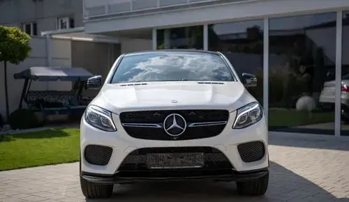MERCEDES-BENZ GLE 