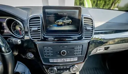 MERCEDES-BENZ GLE 