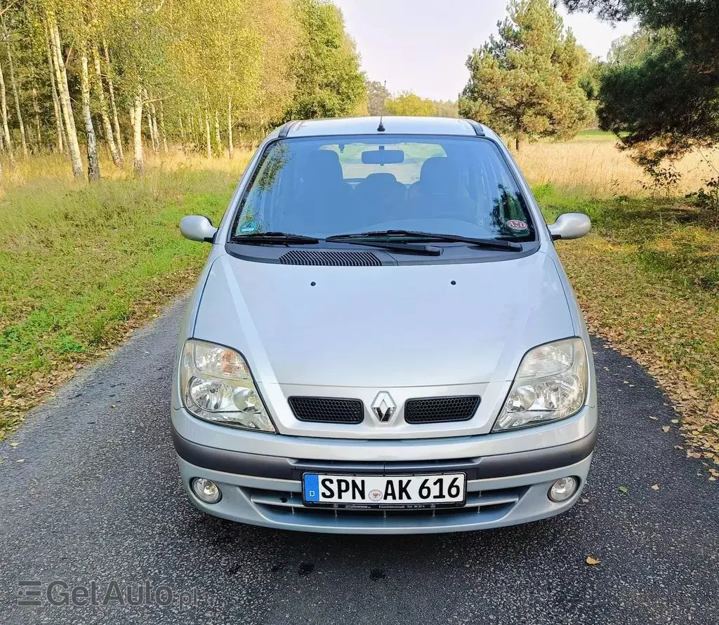 RENAULT Scenic 1.6 16V (113 KM)