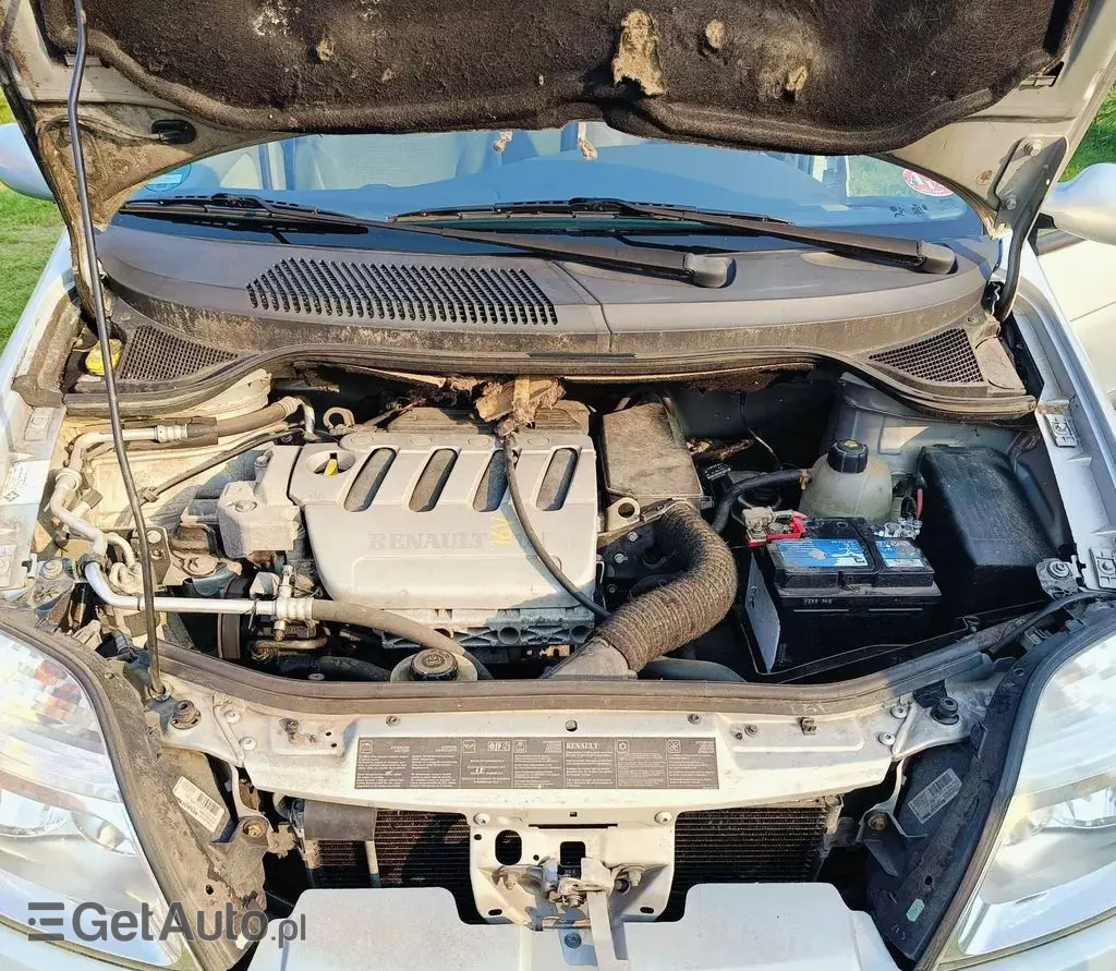 RENAULT Scenic 1.6 16V (113 KM)