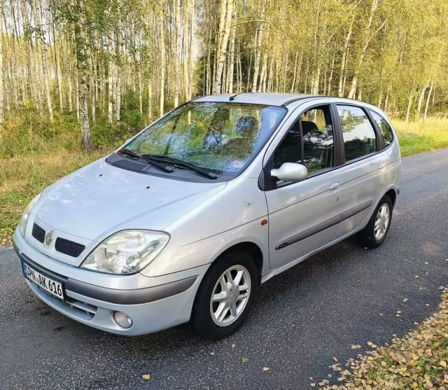 RENAULT Scenic 1.6 16V (113 KM)