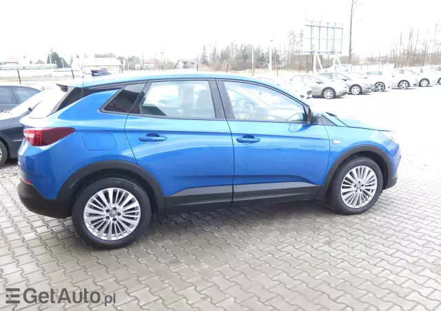 OPEL Grandland X 