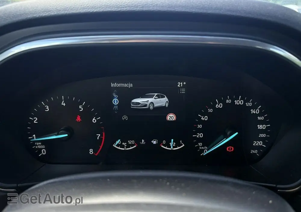 FORD Focus 1.0 EcoBoost Titanium
