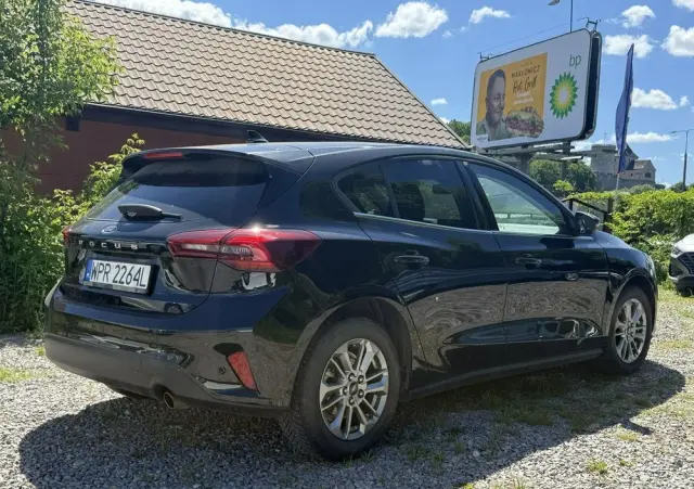 FORD Focus 1.0 EcoBoost Titanium