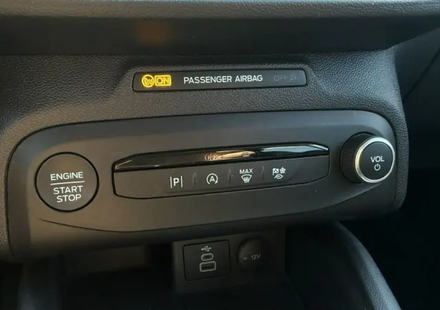 FORD Focus 1.0 EcoBoost Titanium