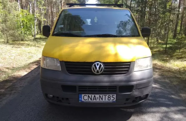 VOLKSWAGEN TRANSPORTER 