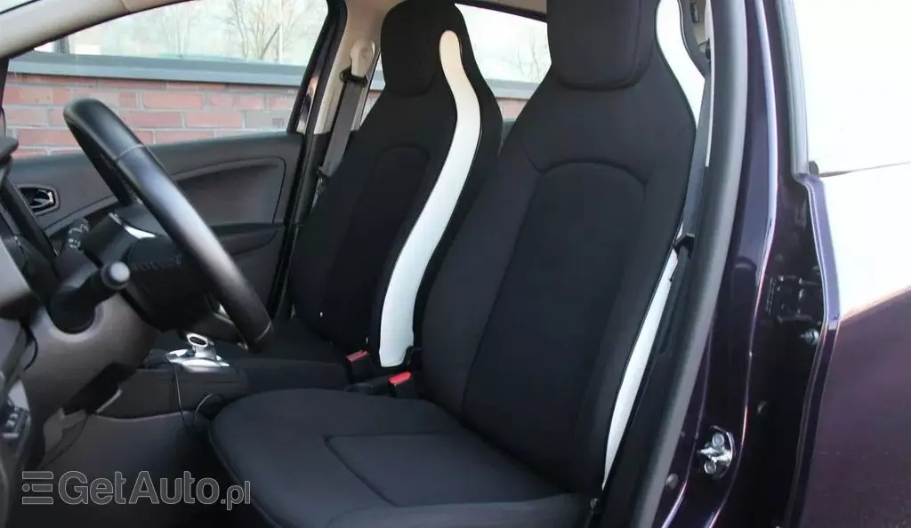 RENAULT Zoe 