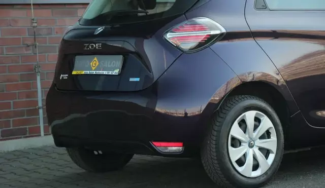 RENAULT Zoe 