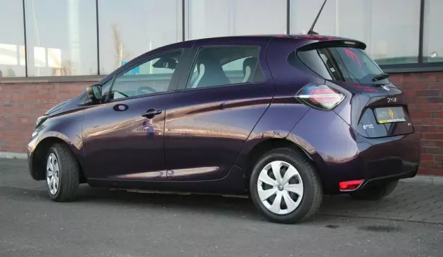 RENAULT Zoe 