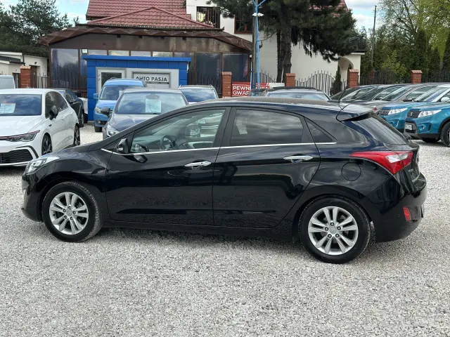 HYUNDAI I30 Premium