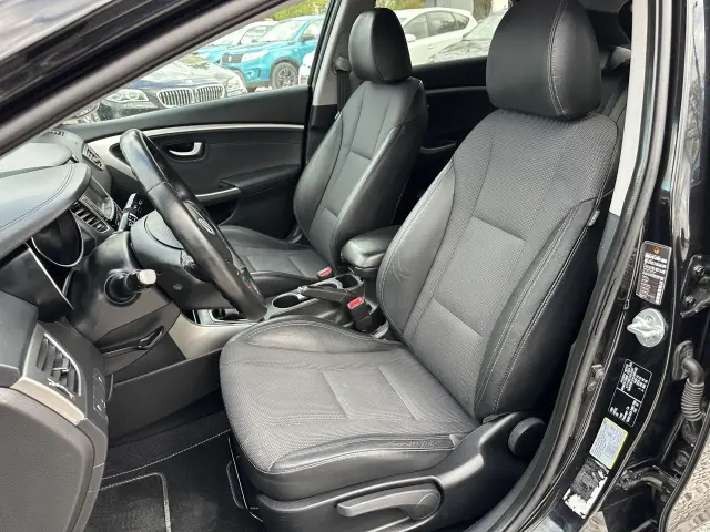 HYUNDAI I30 Premium