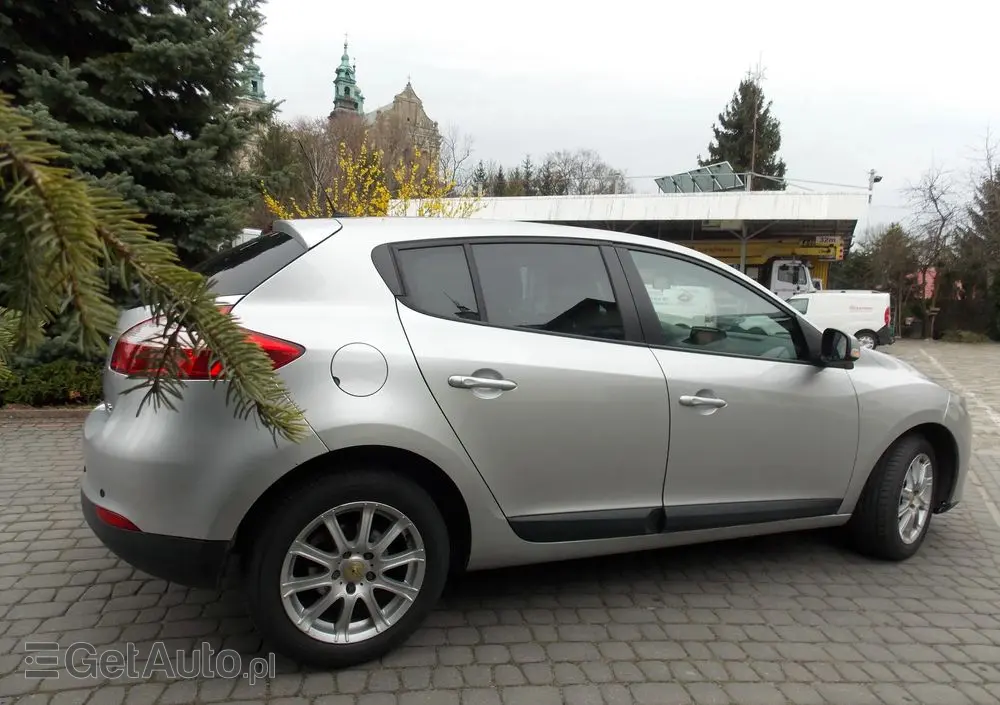 RENAULT Megane ENERGY TCe 115 Start & Stopp LIMITED