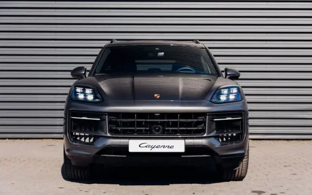PORSCHE Cayenne S