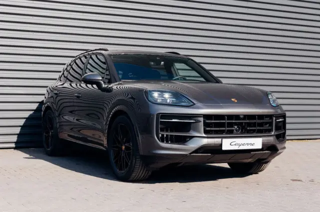 PORSCHE Cayenne S