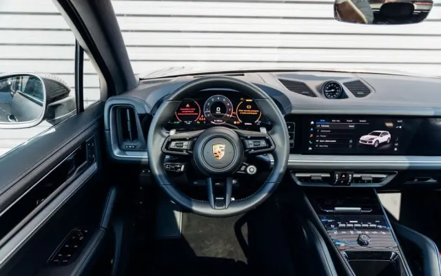 PORSCHE Cayenne S