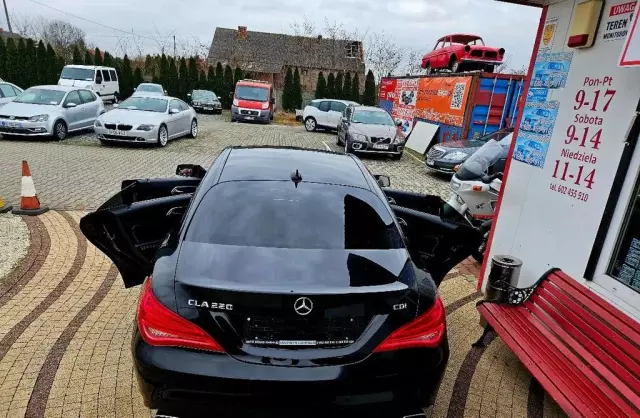 MERCEDES-BENZ Cla 