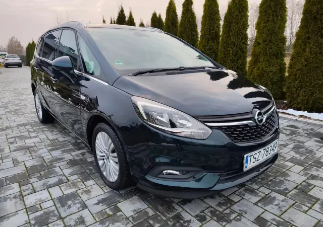 OPEL Zafira 