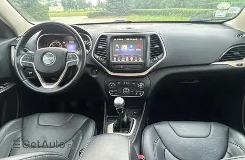 JEEP Cherokee 