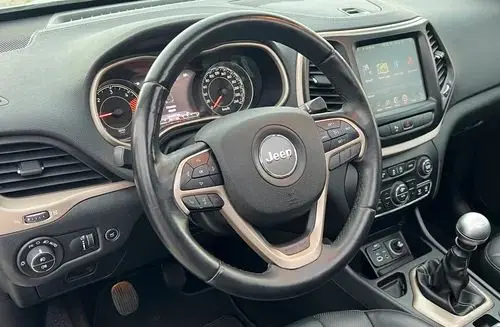 JEEP Cherokee 