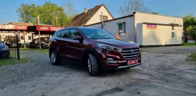 HYUNDAI Tucson 