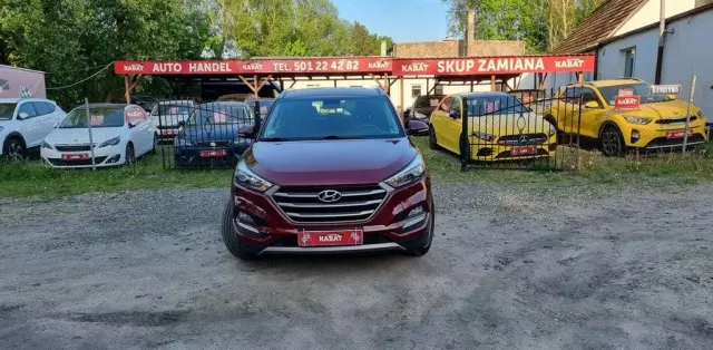 HYUNDAI Tucson 