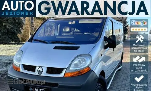 RENAULT Trafic 